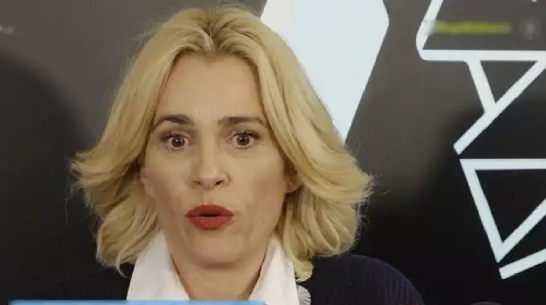 Τζένη Μπότση: «Δεν είμαι μανούλα, είμαι μάνα, νούλα δεν είμαι σε καμία περίπτωση»