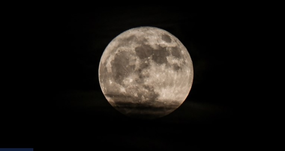 "Φεγγάρι του κάστορα": Πανσέληνος και ολική έκλειψη την Τρίτη - Πού θα είναι ορατό το φαινόμενο