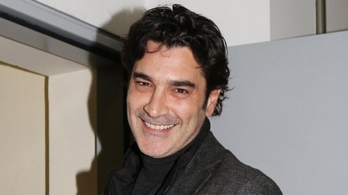 Χριστόφορος Παπακαλιάτης: Η ανάρτηση με τις ανιψιές του να τον παρακολουθούν στο Netflix