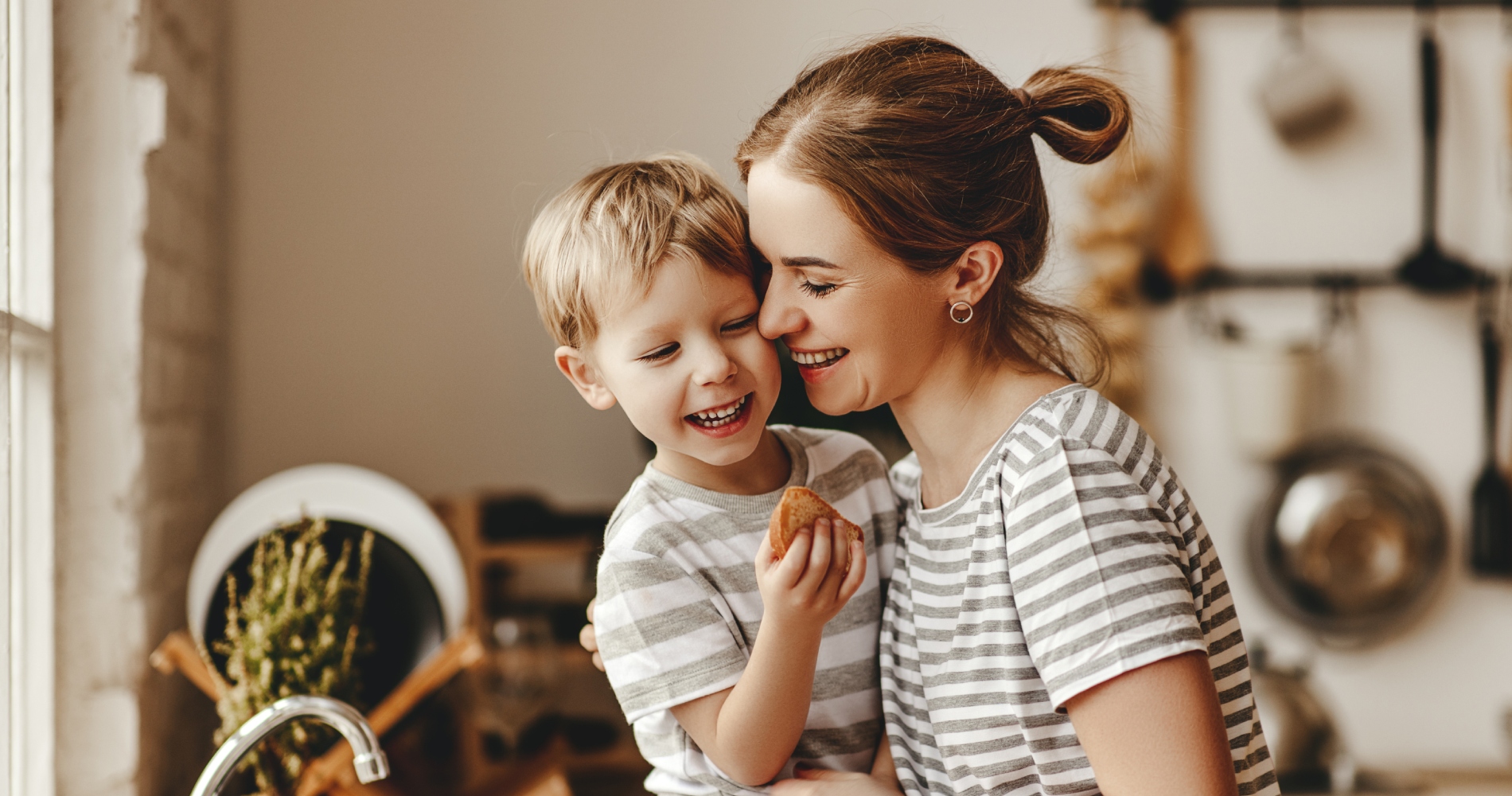 Υπάρχουν τελικά διαφορές ανάμεσα στις #boymom και #girlmom μαμάδες;