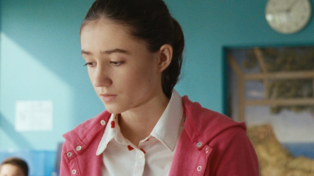 Ταινία: «Η Μικρή μου Σολάνζ»- Πώς αντιμετωπίζει ένα 13χρονο κορίτσι το διαζύγιο των γονιών της;