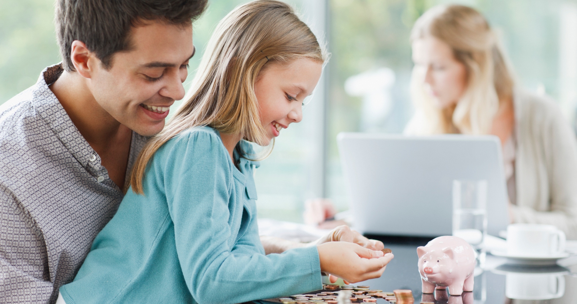 Πώς θα μάθεις στο παιδί σου να κάνει αποταμίευση