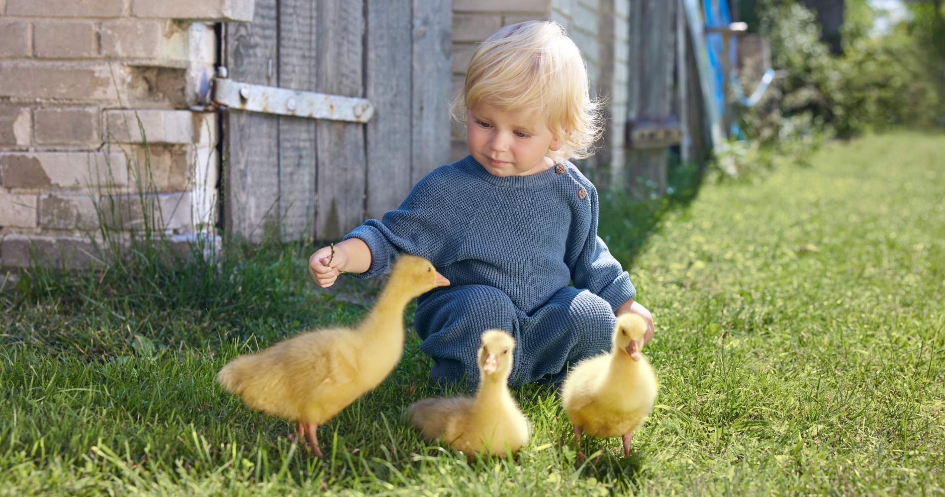 Ανακαλύψαμε τα πιο κομψά ρούχα για τις μικρές fashionistas και τους μπόμπιρες