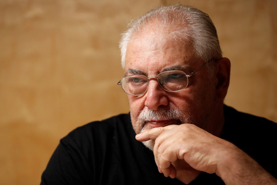 Χόρχε Μπουκάι: Ο δημοφιλής συγγραφέας και ψυχίατρος έρχεται μαζί με τον γιo του, Ντεμιάν, στην Αθήνα για την παρουσίαση των νέων τους βιβλίων