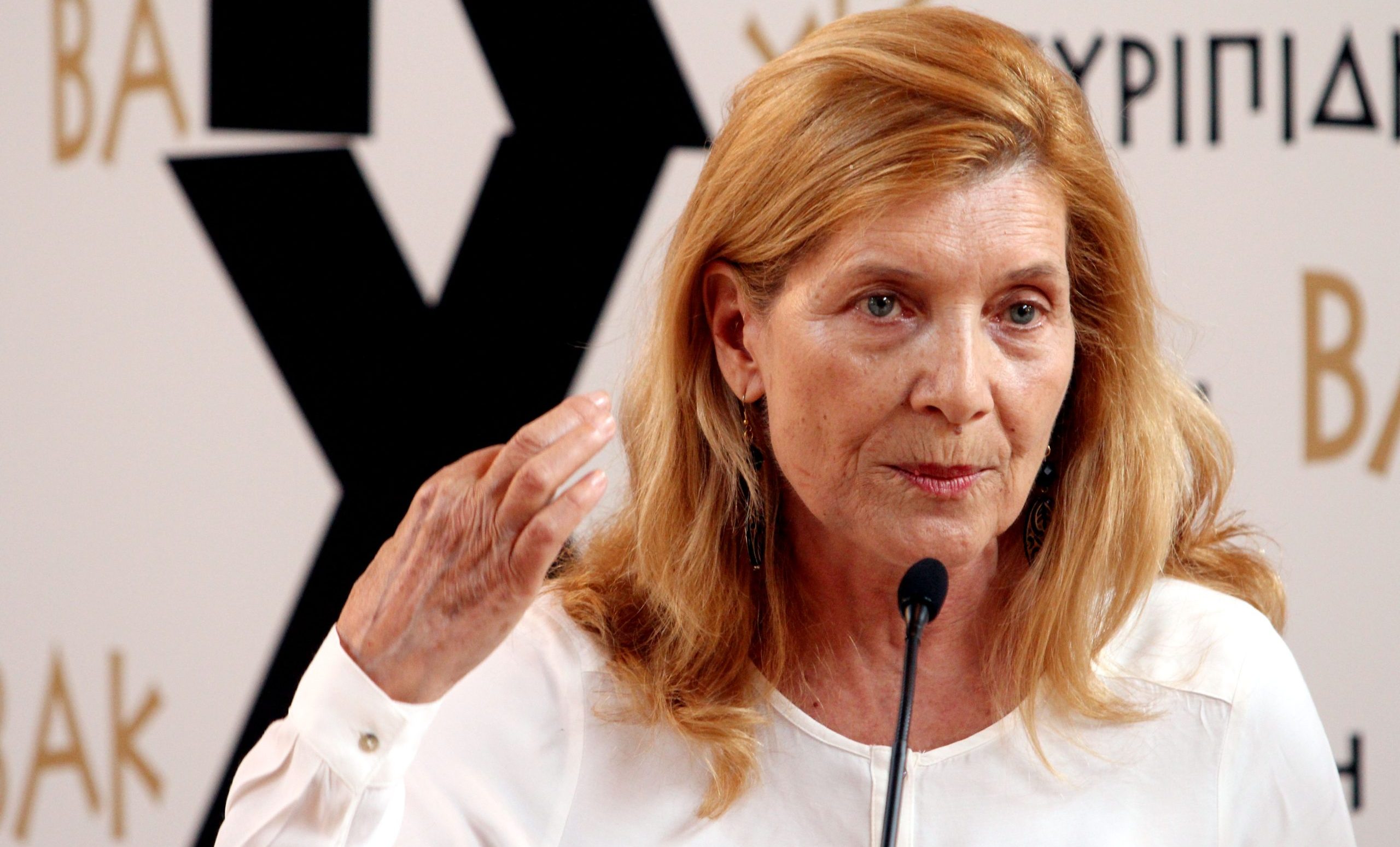 "Το να χάνεις το παιδί σου είναι ό,τι πιο σκληρό μπορεί να σου συμβεί": Η Αιμιλία Υψηλάντη μιλά πρώτα φορά για την απώλεια της κόρης της