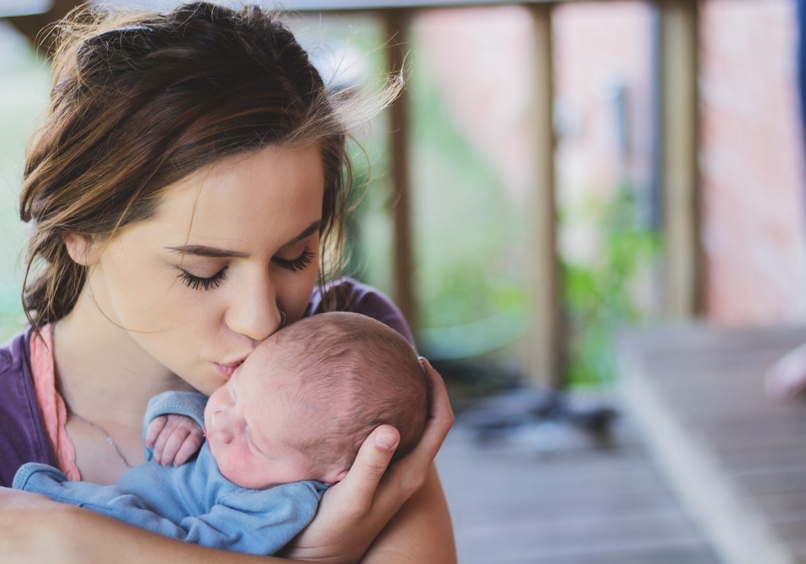6 πράγματα που όλες οι νέες μαμάδες πρέπει να κάνουν για τον εαυτό τους