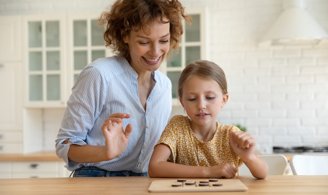 Ένα εύκολο παιχνίδι μνήμης για παιδιά