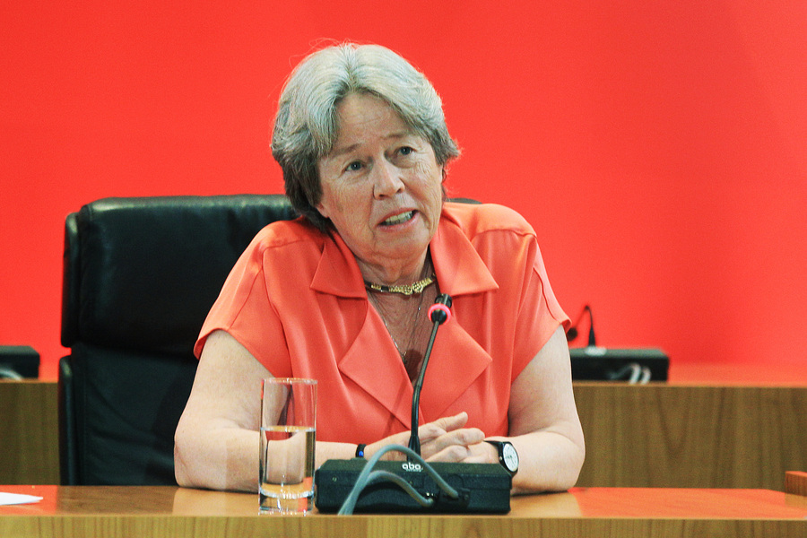 "Ο παιδίατρος των παιδιών μας δυστυχώς ελάχιστες φορές είναι υπάλληλος του ΕΣΥ": Οι δηλώσεις της Αθηνάς Λινού και η απάντηση της Πανελλήνιας Ομοσπονδίας Ελευθεροεπαγγελματιών Παιδιάτρων