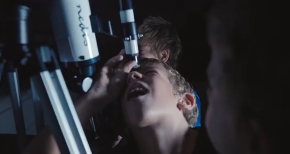 «Mommies»: Ένα ντοκιμαντέρ που μιλάει για τη μητρότητα μέσα από τις ιστορίες μιας δότριας και μιας λήπτριας ωαρίων