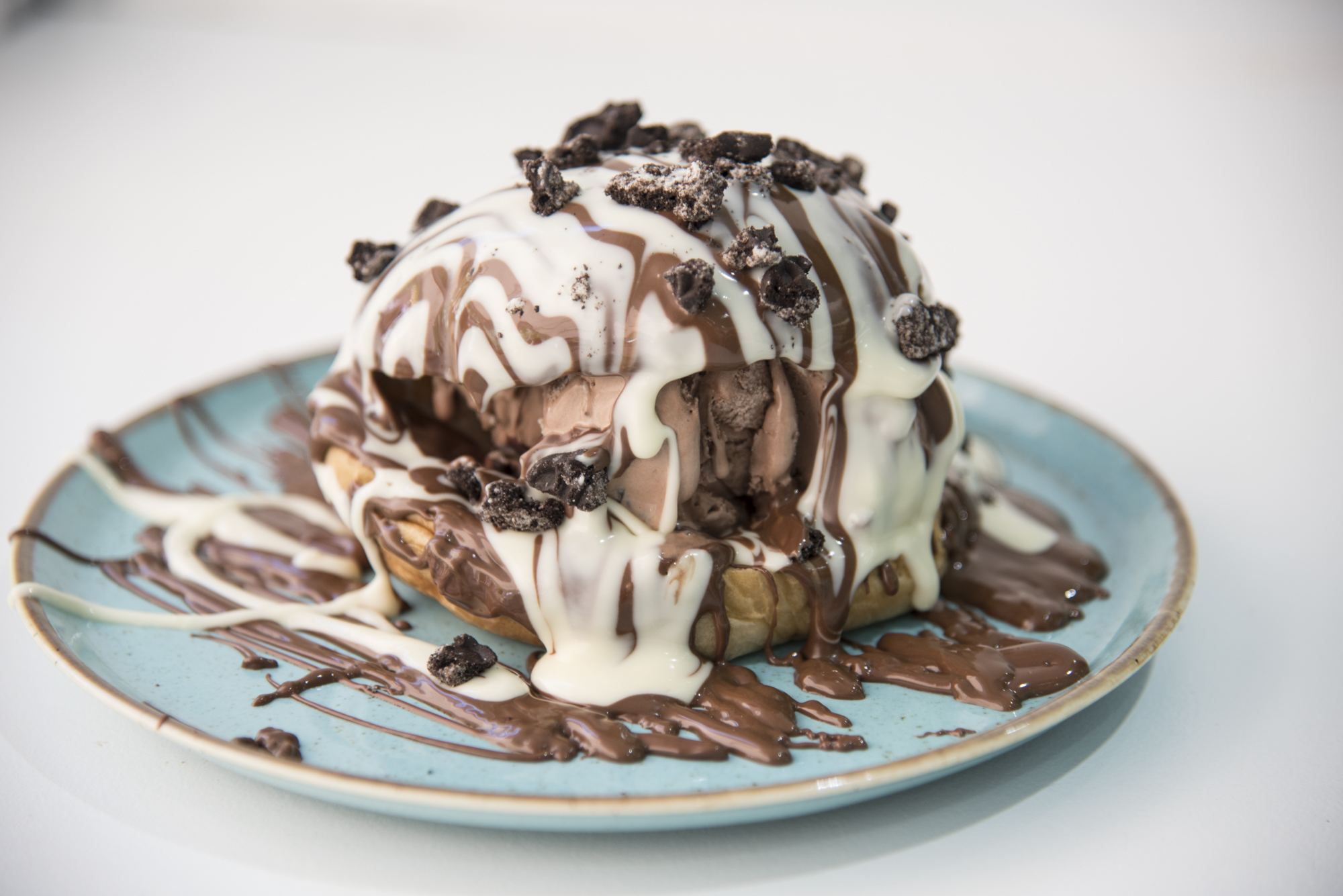 Το γλυκό που θα ξετρελάνει όλη την οικογένεια: Είναι burger αλλά είναι παγωτό!