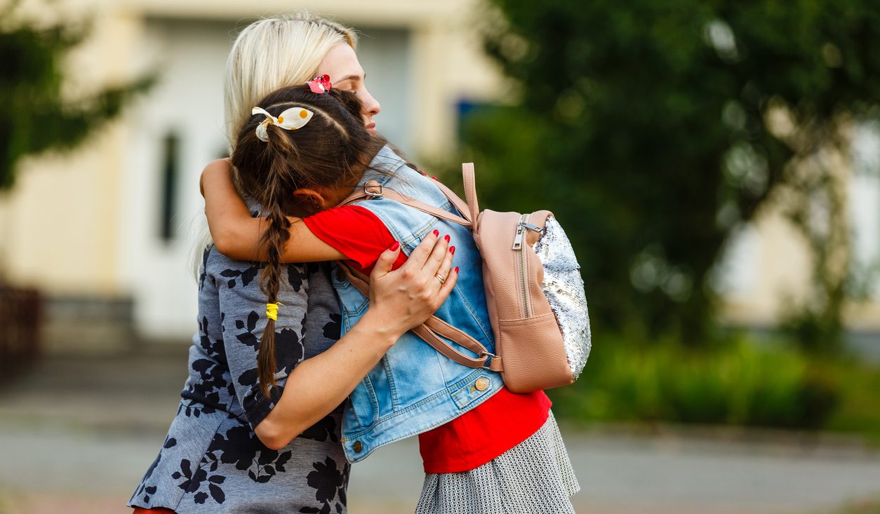 Το παιδί μου δεν θέλει να πηγαίνει στο σχολείο: Πώς μπορώ να το κάνω να το αγαπήσει;