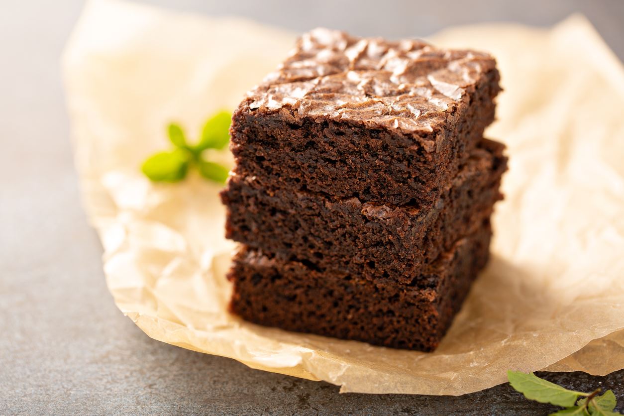 Τα πιο εύκολα αλλά νόστιμα brownies σοκολάτας: Έτοιμα σε 1,5 λεπτό στον φούρνο μικροκυμάτων
