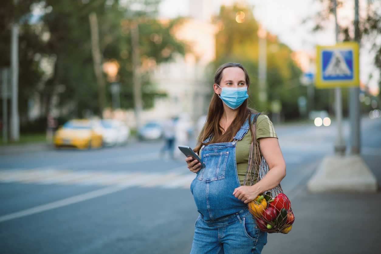 Η προγεννητική έκθεση των εμβρύων στην ατμοσφαιρική ρύπανση επηρεάζει τα μωρά μετά τη γέννησή τους
