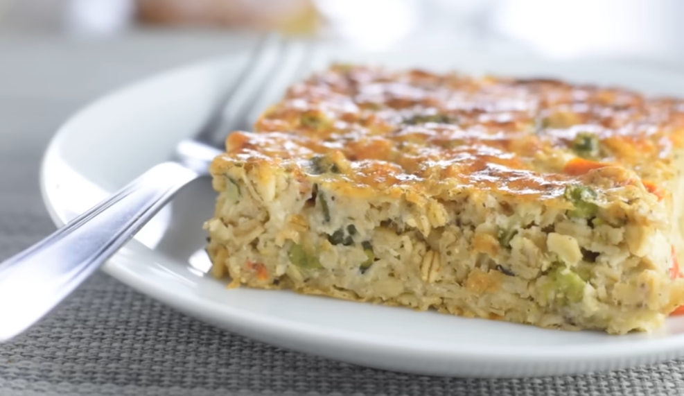 Αλμυρό κέικ βρώμης για το σχολείο: Μια συνταγή που θα γίνει το αγαπημένο (υγιεινό) κολατσιό των παιδιών