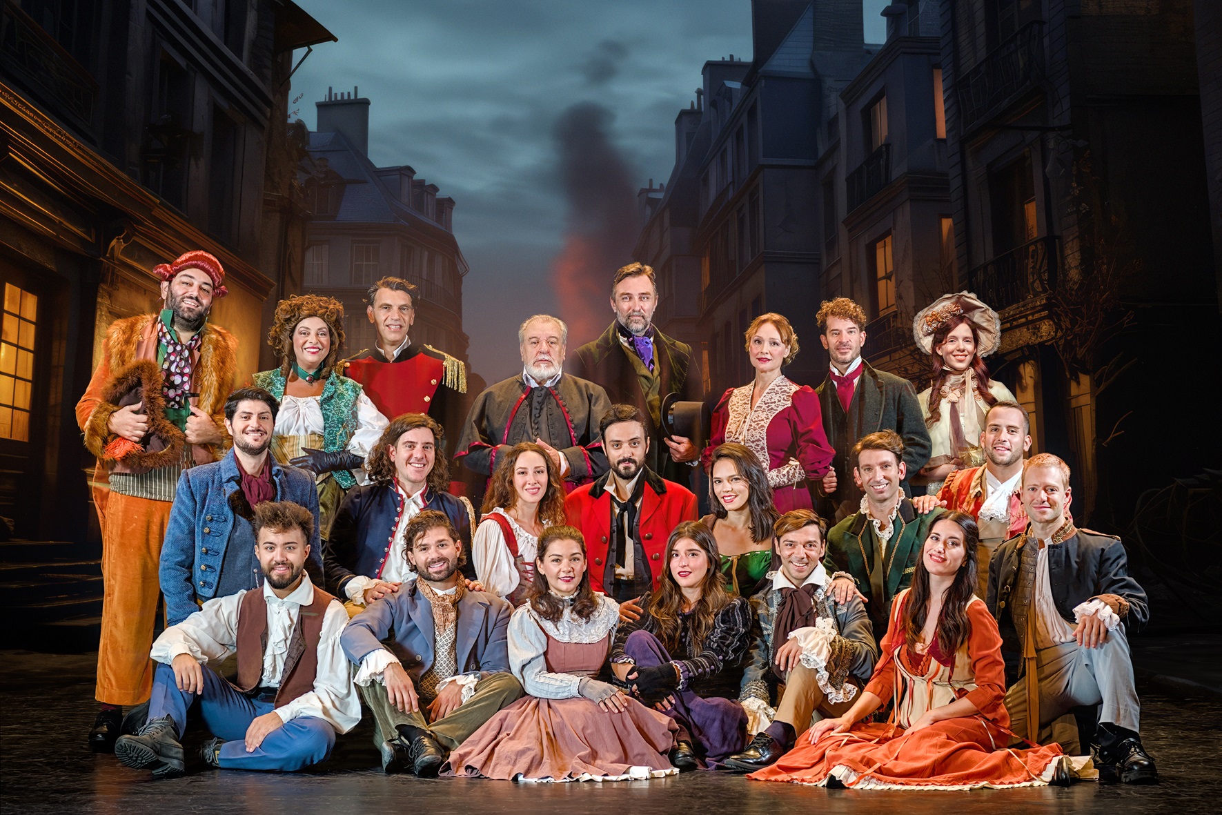 Διαγωνισμός: Κερδίστε 10 διπλές προσκλήσεις για την παράσταση «ΟΙ ΑΘΛΙΟΙ» του Βίκτορος Ουγκό στο «ΘΕΑΤΡΟΝ» του Κέντρου Πολιτισμού «Ελληνικός Κόσμος»