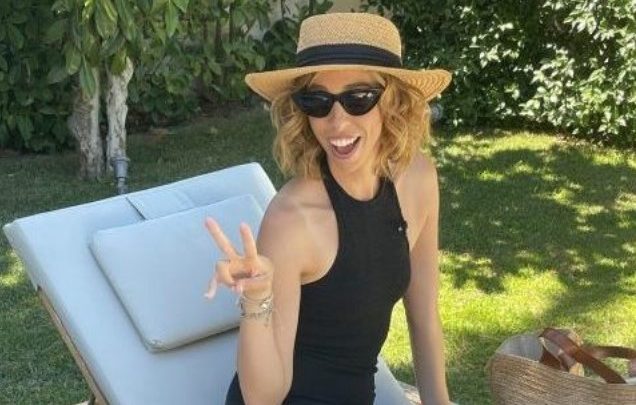 Μια μέρα του Homo Parentius: Η ‘5 Minute Mum’ Έλενα Χαραλαμπούδη δείχνει με τον πιο αστείο τρόπο τι τραβάμε κι εμείς οι Έλληνες γονείς καθημερινά