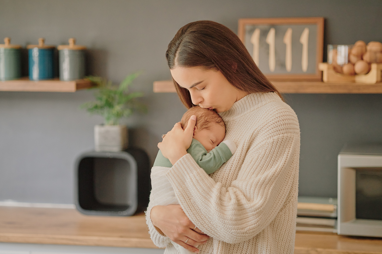 1ο Πανελλήνιο Συνέδριο για την Ψυχική υγεία της Γυναίκας: 10 με 15 χιλιάδες νέες μητέρες θα εμφανίσουν κατάθλιψη