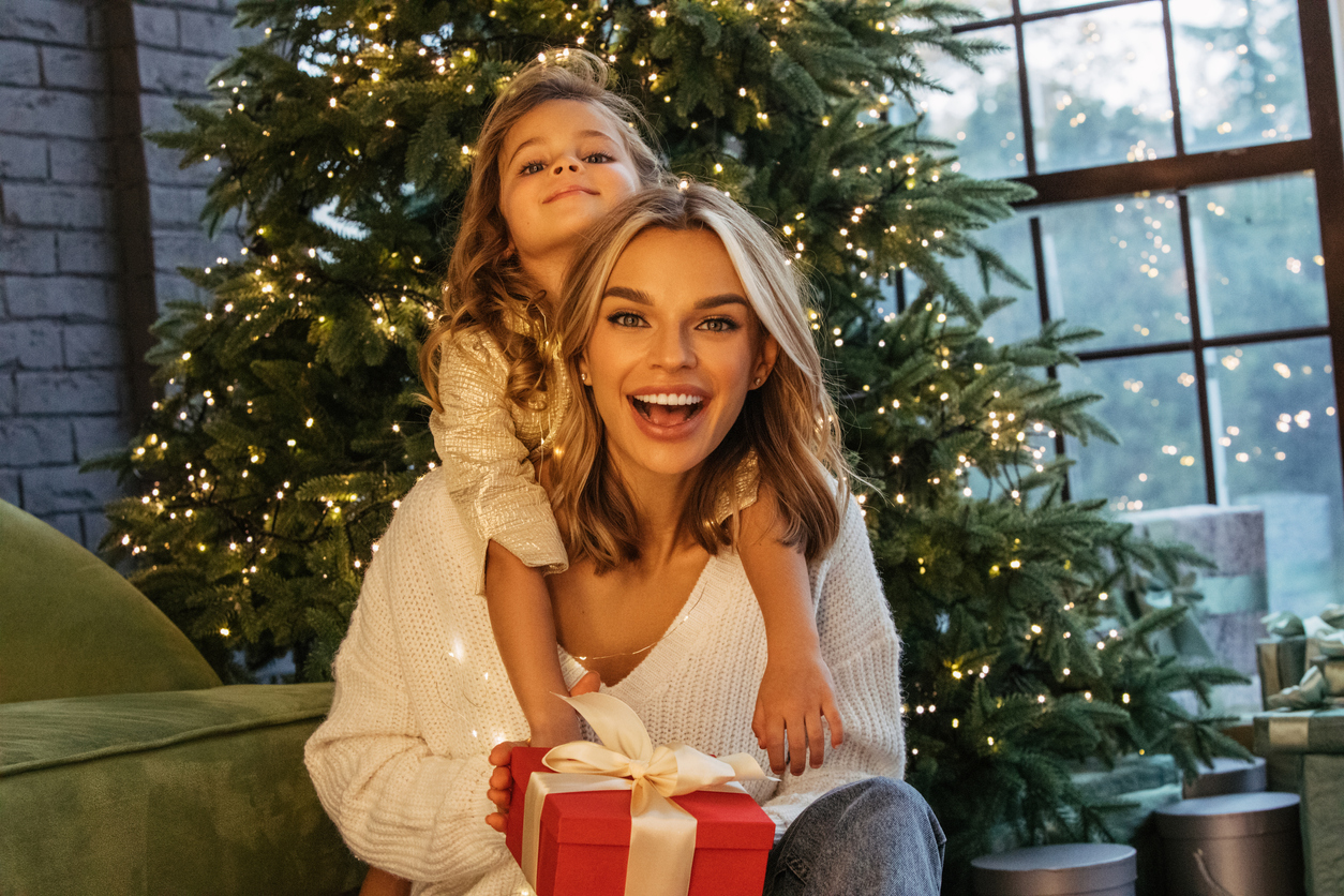 Αυτό το σεσουάρ μαλλιών είναι το ιδανικό χριστουγεννιάτικο δώρο για κάθε πολυάσχολη μαμά