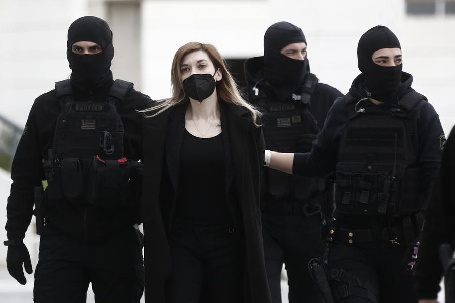 "Η μικρή Τζωρτζίνα είχε μια ατυχία στη ζωή της, να την έχει μάνα": Η εισαγγελέας ζήτησε την ενοχή της Ρούλας Πισπισρίγκου για ανθρωποκτονία