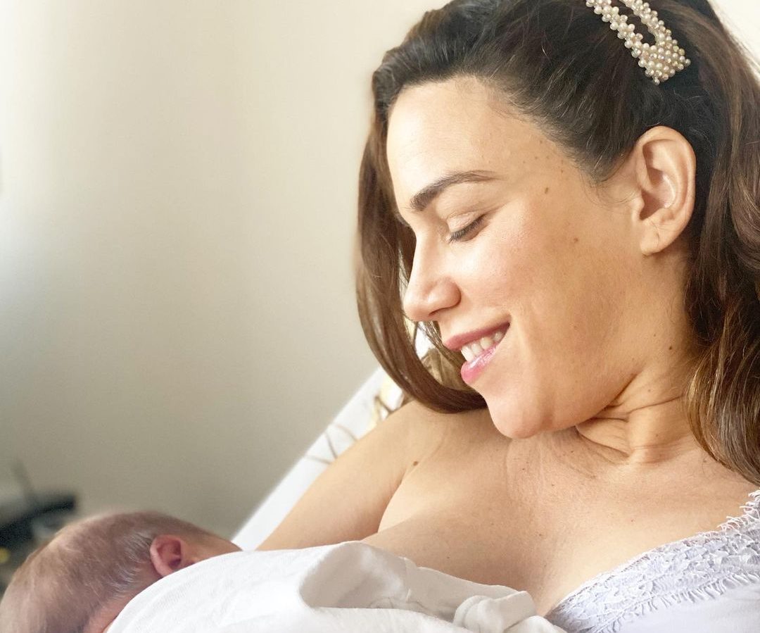 "Γιατί αφήνεις το παιδί σου και πας στη δουλειά σου;": H Κατερίνα Στικούδη για την ερώτηση που θα έφερνε σε δύσκολη θέση κάθε μαμά