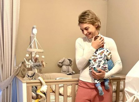 Γιούλικα Σκαφιδά: "Έχω την ενοχή της μαμάς ότι εγώ το κάνω καλύτερα. Κάνω όλα αυτά που κορόιδευα"