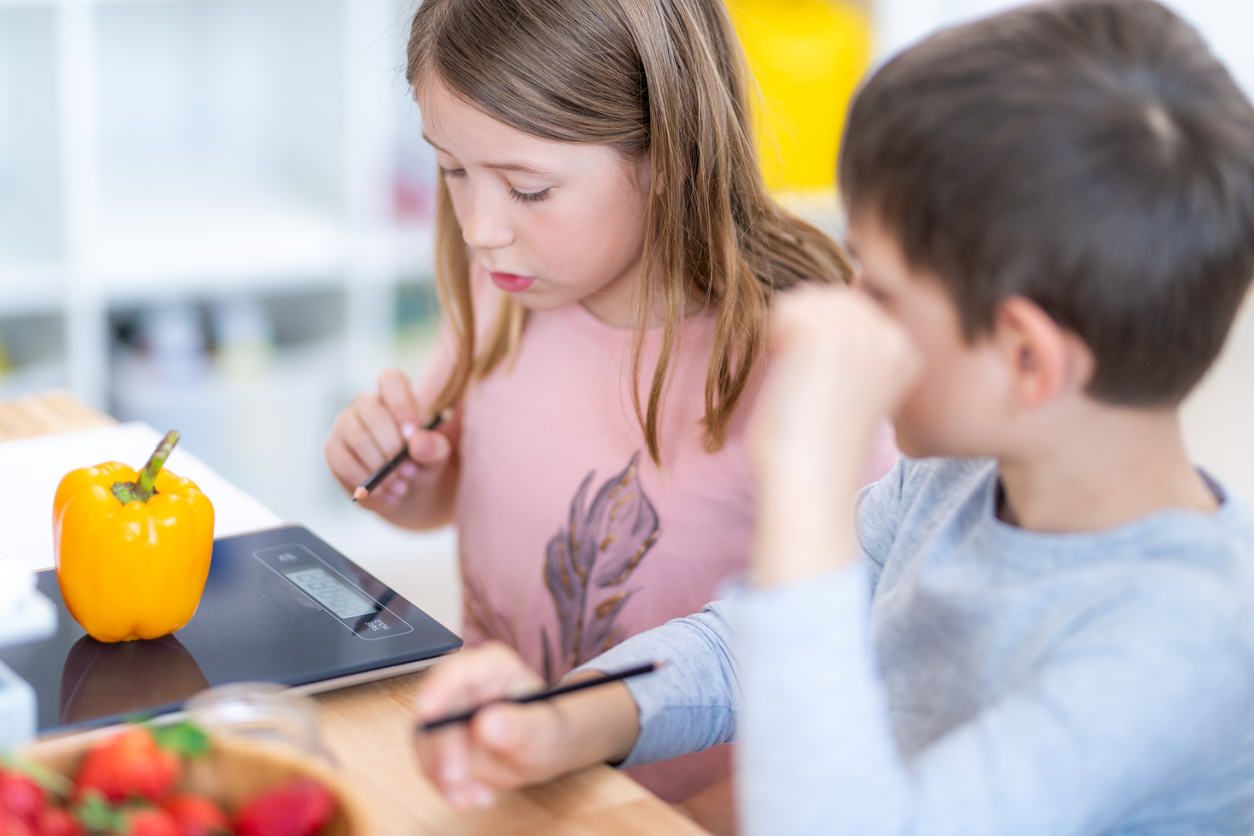 Η ανορεξία μαστίζει και τις μικρές ηλικίες: Η σημασία της εκπαίδευσης των γονιών και των ειδικών