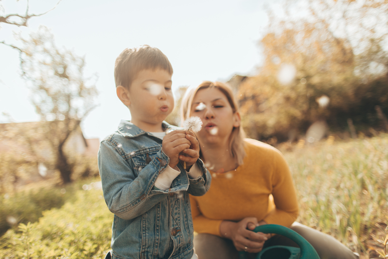 Δεν μπορούμε να ελέγξουμε τι θα πουν στο παιδί μας, αλλά μπορούμε να ελέγξουμε το πώς θα αντιδράσει