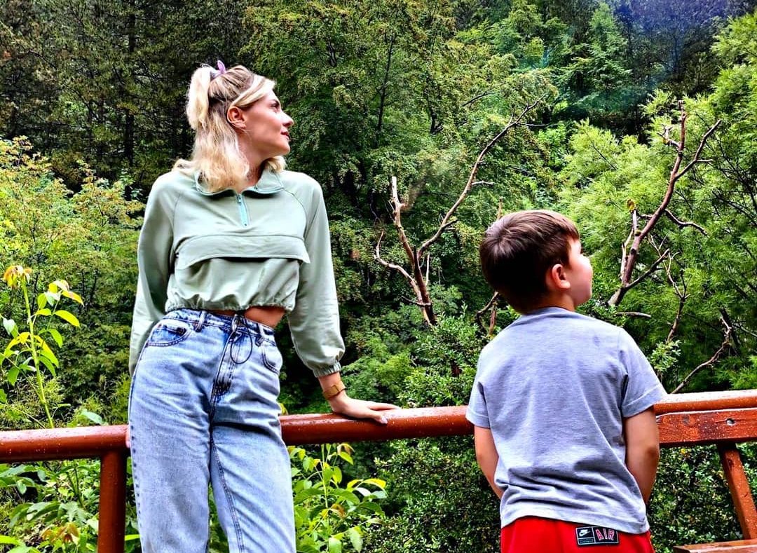 Κρίστη Καθάργια: "Είναι πολύ σοκαριστικό για μια μαμά να αντιλαμβάνεται ότι δεν είναι στο χέρι της τίποτα, όλα είναι στο χέρι των γιατρών"