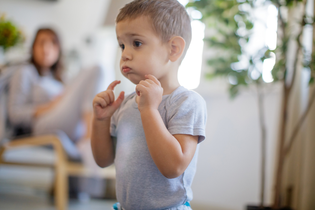 Γιατί τα μικρά παιδιά κρατάνε την αναπνοή τους όταν θέλουν να τραβήξουν την προσοχή; Tips για να το αντιμετωπίσεις