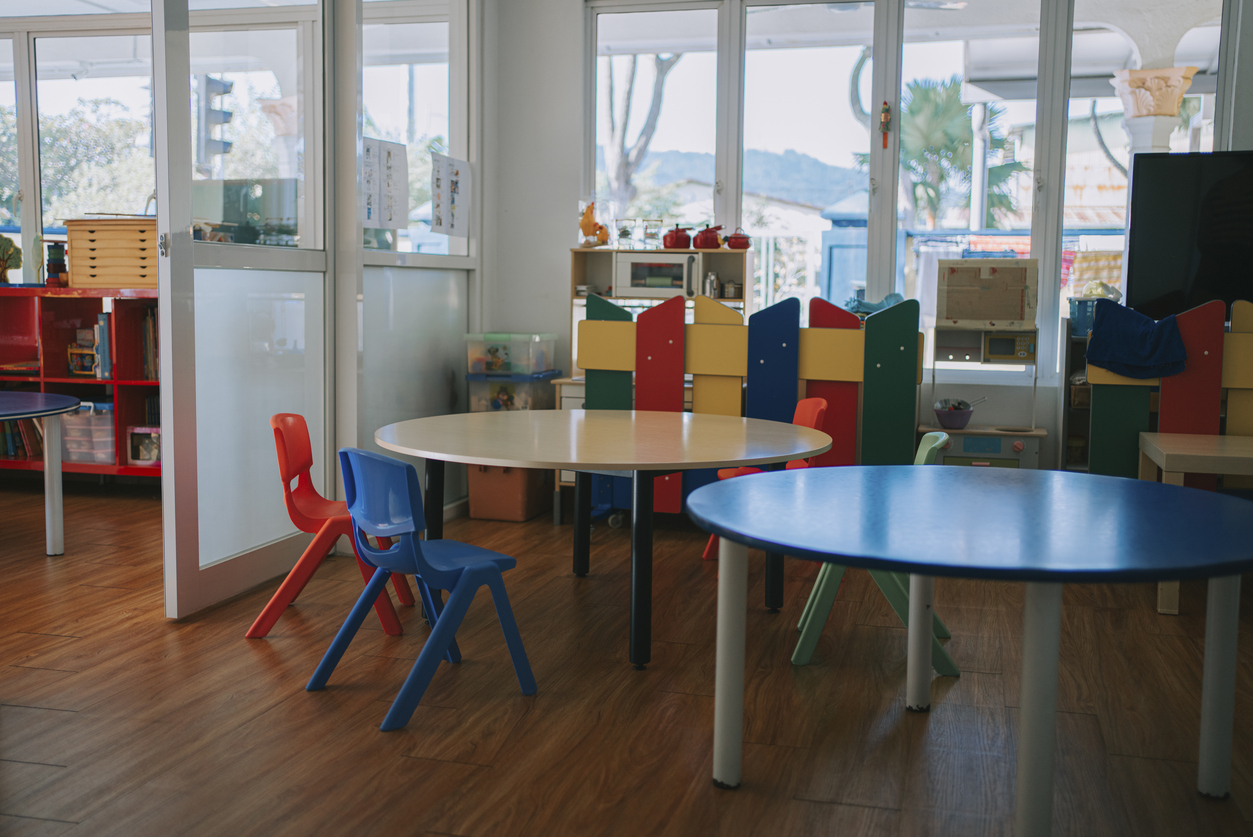 Νηπιαγωγός κούρεψε 5χρονο μαθητή επειδή δεν της άρεσαν τα μαλλιά του-Καταγγελία από τη μητέρα του