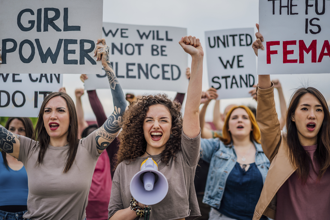 Τα σεξουαλικά και αναπαραγωγικά δικαιώματα των γυναικών κινδυνεύουν παγκοσμίως, προειδοποιούν τα Ηνωμένα Έθνη