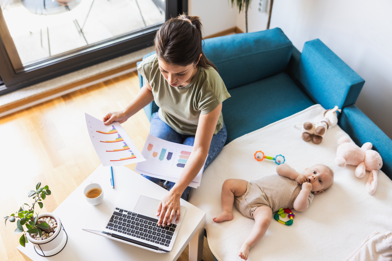 Τα μέτρα για την ισότητα των γυναικών στην αγορά εργασίας -Επέκταση επιδόματος μητρότητας