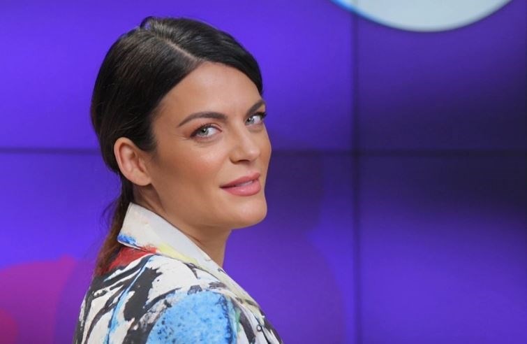 Χριστίνα Βραχάλη πόσο συχνά νιώθεις, ως μαμά, τύψεις μέσα στη μέρα;