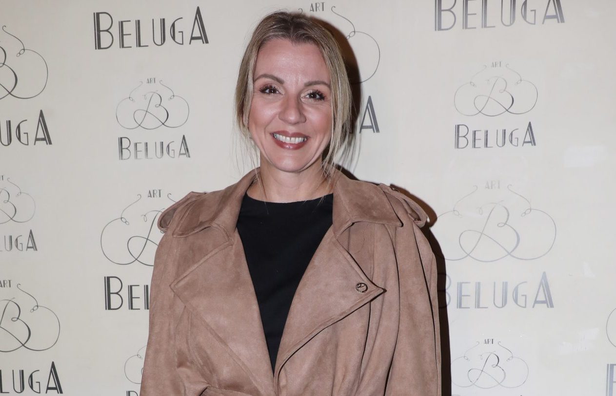 "Γιατί μου τα λέτε όλα αυτά; Τα έχω καταλάβει": H Ματίνα Νικολάου μιλάει για την αντίδραση του γιου της όταν έμαθε για το διαζύγιο των γονιών του