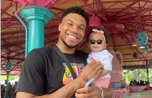 Η κόρη του Γιάννη Αντετοκούνμπο έγινε ενός: Οι όμορφες φωτογραφίες της που μοιράστηκε η μαμά της, Μαράια Ριντλσπρίγκερ