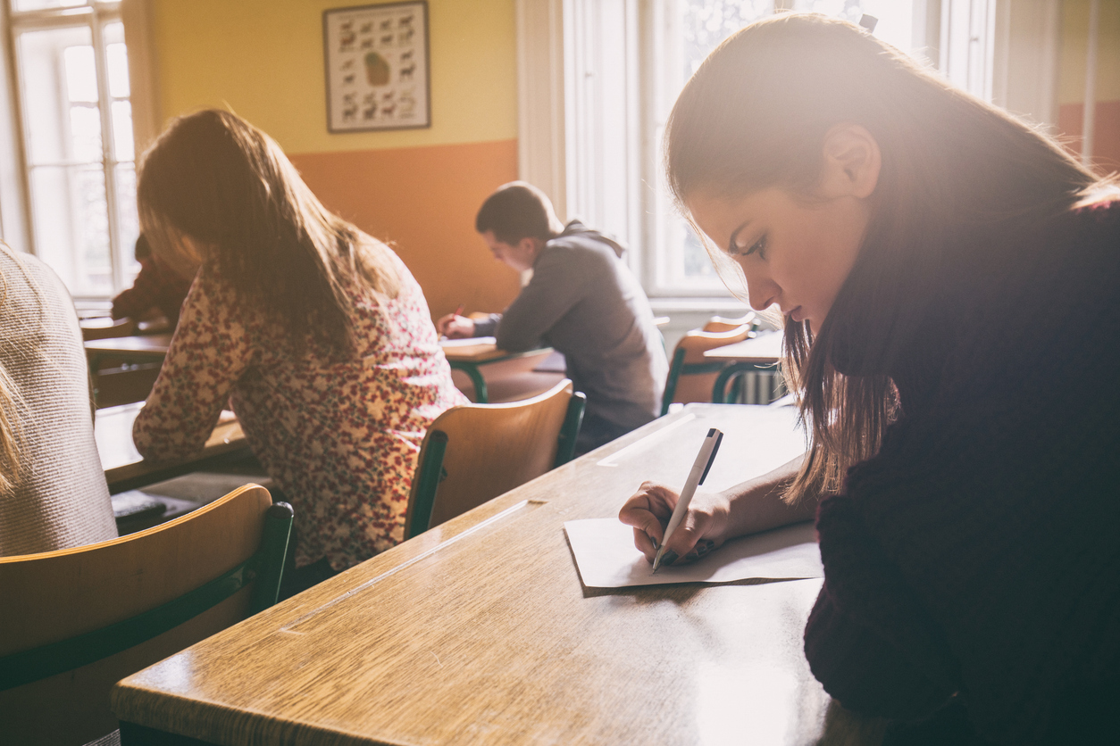 Τελευταία ημέρα ενδοσχολικών εξετάσεων για την Γ’ λυκείου