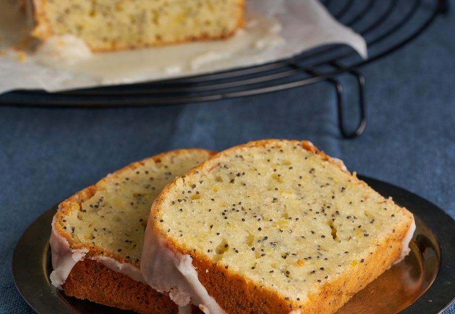 Κέικ με λεμόνι και παπαρουνόσπορο