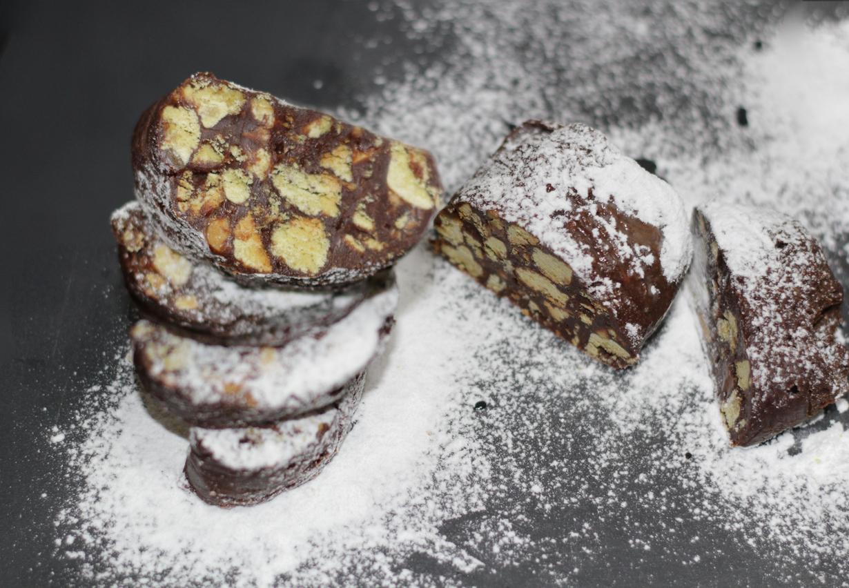 Κλασικό μωσαϊκό με μπισκότα πτι-μπερ και κακάο από τον Στέλιο Παρλιάρο