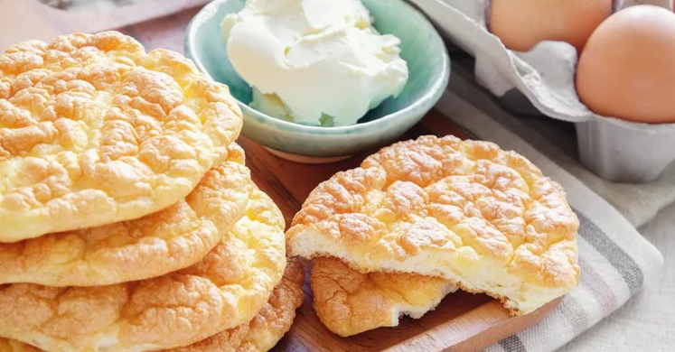 Συνταγή για cloud bread: Το δημοφιλές ψωμί χωρίς αλεύρι και γλουτένη