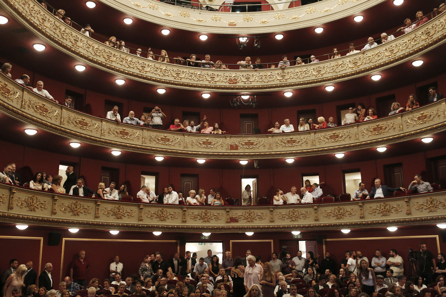 «Η μαγεία της μουσικής»: Στο Δημοτικό θέατρο Πειραία η παράσταση με τη συμμετοχή της νεανικής ομάδας μιούζικαλ της Ειρήνης Δαρμή