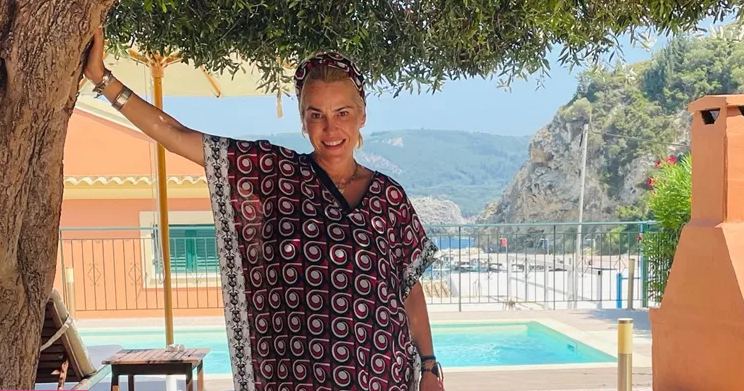 Η 5χρονη κόρη της Τζένης Μπότση κάνει σερφ! Η φωτογραφία της περήφανης μαμάς