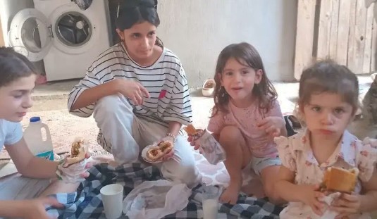 Φρίκη στη Σμύρνη: 45χρονος σκότωσε τα τρία από τα τέσσερα παιδιά του λόγω...διαζυγίου!