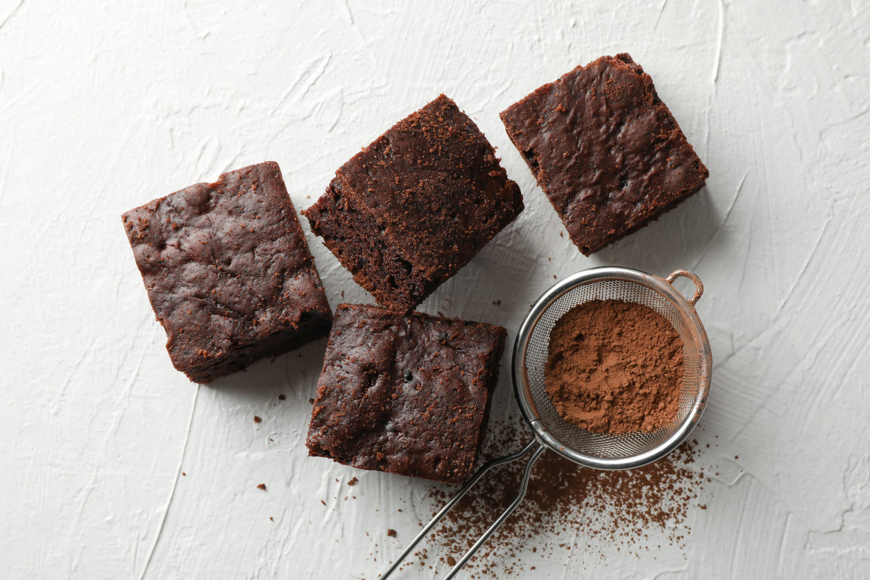 Brownies με ταχίνι και χαλβά: Ένα γλυκό και υγιεινό σνακ για όλη την οικογένεια