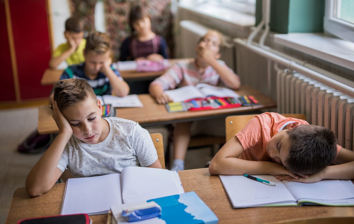 Επιστροφή στο σχολείο: 7 συμβουλές για να ξυπνούν τα παιδιά πιο γρήγορα το πρωί