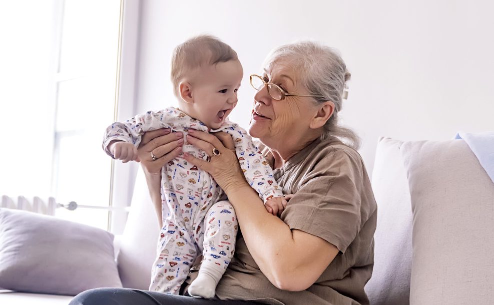 Φέτος δεν θα πάμε παιδικό σταθμό- Θα αντέξουν όμως οι παππούδες την καθημερινή φύλαξη των παιδιών;