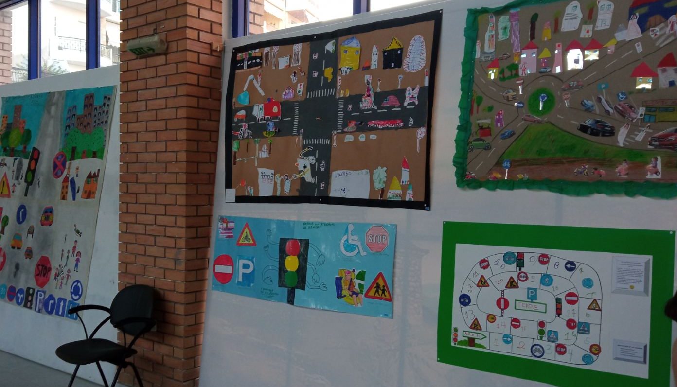 Δημοτική Αστυνομία Αχαρνών: «Διδάσκει» οδική συμπεριφορά και φροντίδα των ζώων στα σχολεία