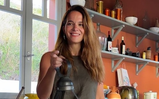 Ελιάνα Χρυσικοπούλου: Μας έδειξε το απόλυτο μακιγιάζ για μαμάδες που τρέχουν και δεν προλαβαίνουν