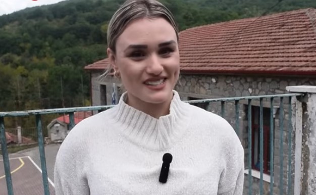 Παναγιώτα Διαμαντή: Η δασκάλα που συγκίνησε με την προσπάθειά της να κρατήσει το σχολείο του χωριού της ανοιχτό