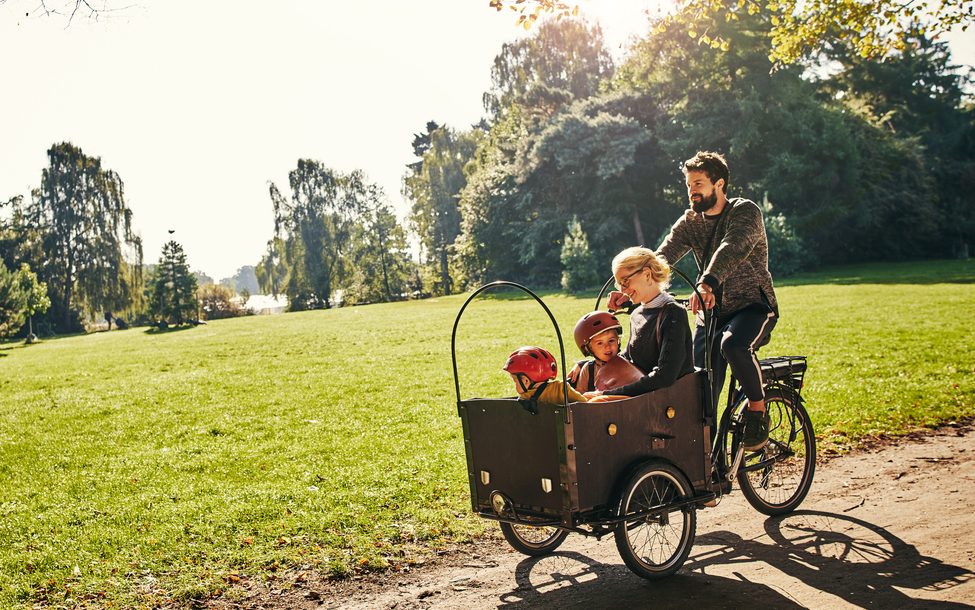 Παιδικό σταθμό από 10 μηνών και σχολεία χωρίς κάγκελα: Πώς μεγαλώνουν τα παιδιά στην πιο ευτυχισμένη χώρα του κόσμου;