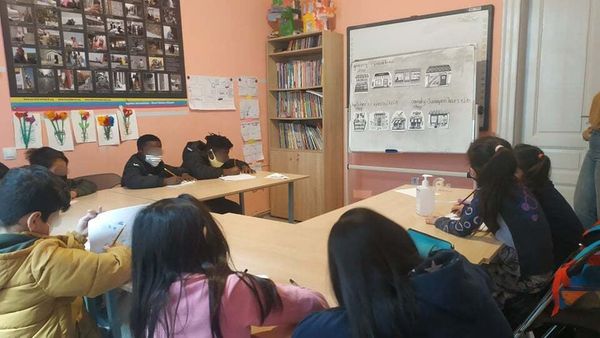 Έκκληση για δωρεά σχολικών ειδών σε μαθητές που απειλούνται με κοινωνικό αποκλεισμό